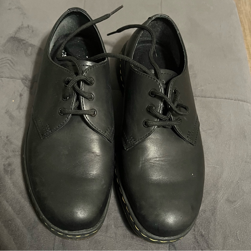 Black Dr. Marten’s Cavendish Shoes